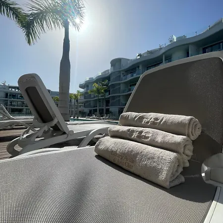 Luxury Avilla Olas - Swimming Pool 85m Long - Garage Palm-mar