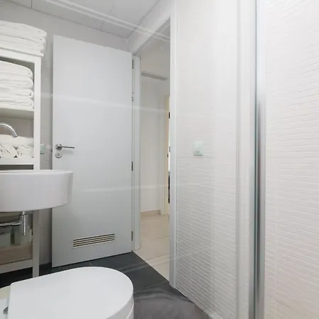 Luxury Avilla Olas - Swimming Pool 85m Long - Garage Apartament *
